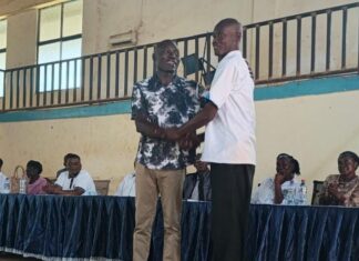 KUNANI’S LIFETIME OF SERVICE EARNS HIM TOP TEACHER HONOUR